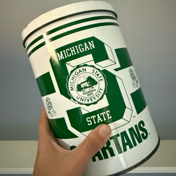 Vintage MSU tin - Picture 4 of 5